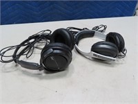 (2) Sennheiser & JVC PlugIn Headphones