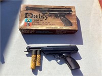 DAISY BB/PELLET PISTOL