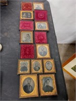 10 antique photo's in frames