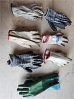 (Lot of 7) Gardening Gloves