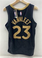 New - Toronto Raptors jersey - Vanvleet 23 - size