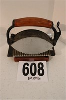 Vintage Cast Iron Fluting Ruffle Iron/Pleater