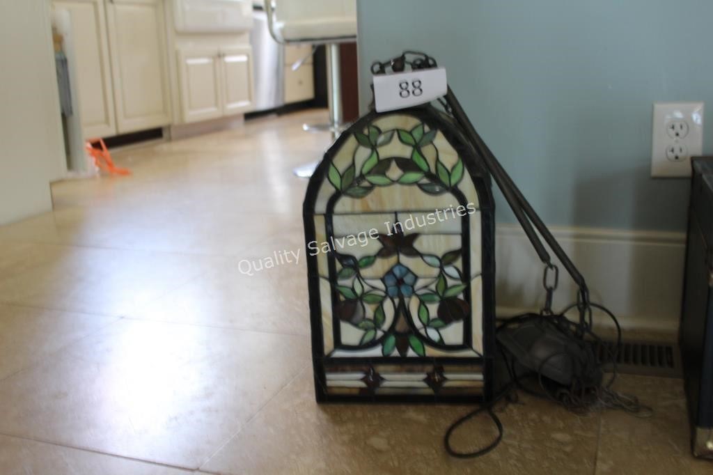 stained glass hanging light fixture