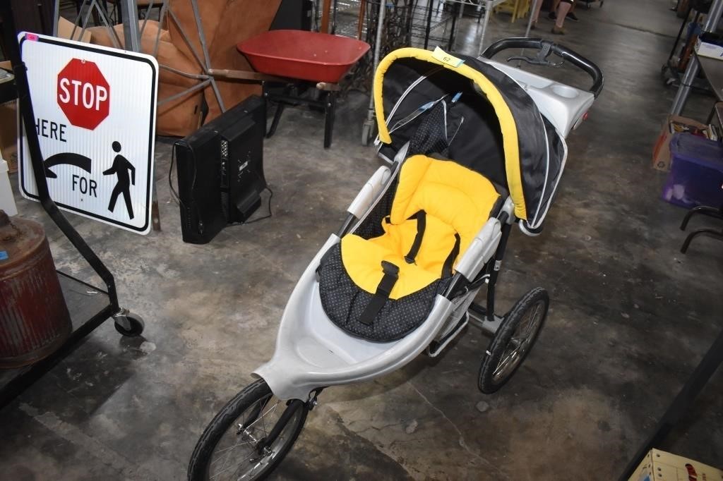 Graco Jogging Stroller. Very Good Condition