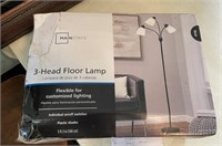 3 head floor lamp new- 5"3"