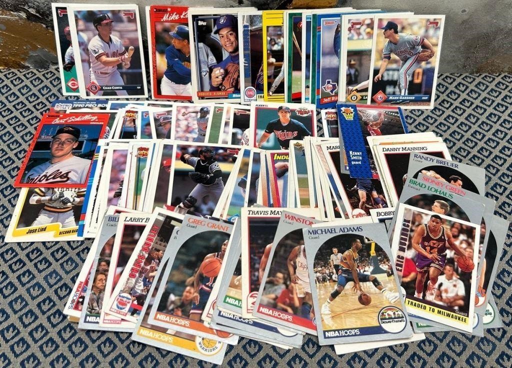 11 - MIXED LOT OF COLLECTIBLE CARDS (M65)