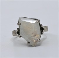 Sterling Silver Moonstone Ring