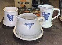 4pcs Pfaltzgraff Yorktowne Blue Creamer, Sugar,