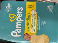 Pampers Diapers Newborn/Size 0 (< 10 lb / < 4.5