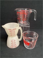 Pyrex Measuring Cup, Glass Measuring Cups