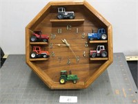 Clock/tractor display, battery-operated
