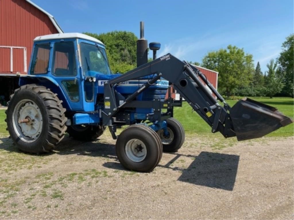 Ford 8700 Diesel, CAH, 3pt. w/Allied 695 Loader