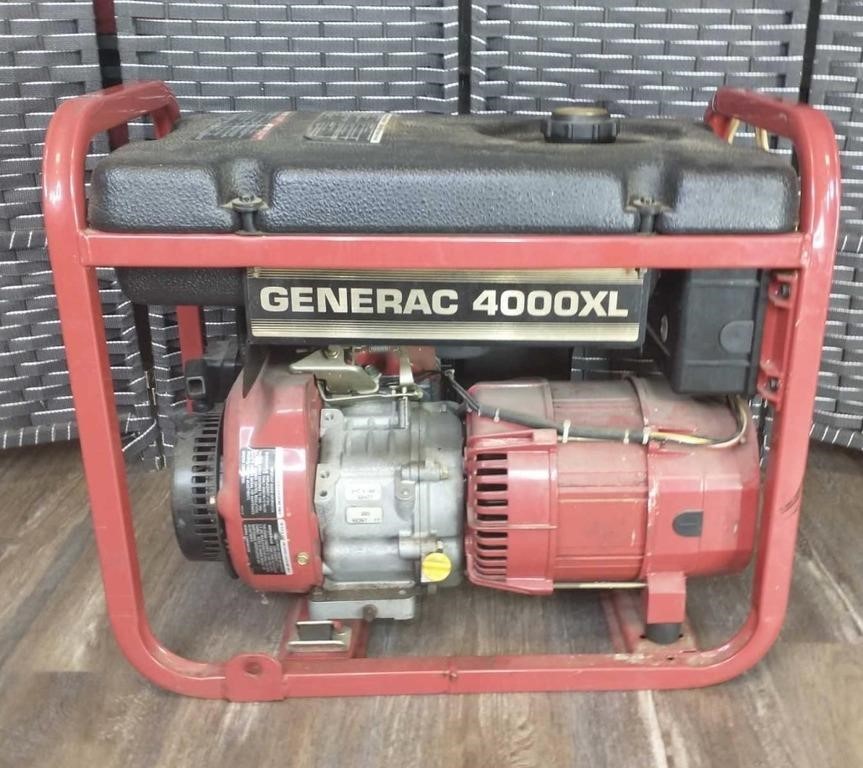 Generac 4000XL Generator (Works) And In Good