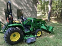 John Deere 3039 Utility Tractor Front Wheel Assist