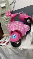 Minnie Mouse Power Wheels w/Doll Cart