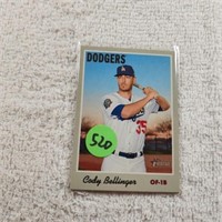 2-2019 Topps Heritage Cody Bellinger