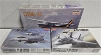 Lot of 3 collectible model planes