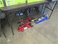 floor jacks and miscellaneous tools 91,47,7