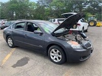 09 Nissan Altima  4DSD GY 4 cyl  Hybrid; Started