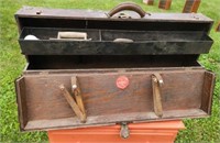 Vintage The Wizard Chest wooden toolbox