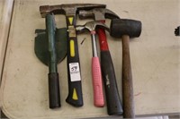 CAMP SHOVEL AND HAMMERS
