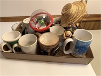 Flat of golfing coffee cups & more