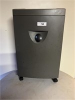 BIG PAPER SHREDDER ON WHEELS