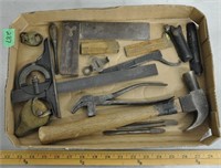 Lot of antique tools, see pics