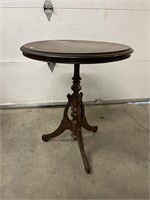 Vintage lamp table measuring 28 inches