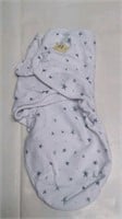 Elys & co stars Swaddle size 0-3 months