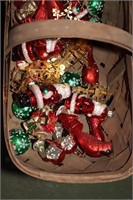 Basket containing Christmas ornaments - Santa