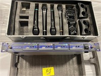 VOCOPRO UHF-580-S 4-CHANNEL WIRELESS MICROPHONE