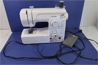 Brother Sewing Machine w/Pedal-JX2517
