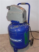 Michelin Portable Air Compressor