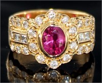 18kt Gold 2.04 ct GIA Ruby & Diamond Ring