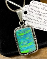 SILVER 4+CT GREEN MEXICAN FIRE OPAL NECKLACE