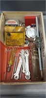 Box assorted tools - magnetic socket inserts,