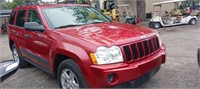 2006 Jeep Grand Cherokee Laredo runs/moves