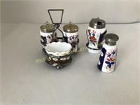 IMARI STYLE 3 PIECE CONDIMENT SET IN HOLDER +OTHER
