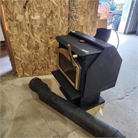 Air tight wood stove 24"W× 25"D ×32"H