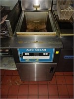 ALTO-SHAAM DEEP FRYER