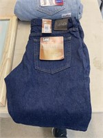New lee jeans size 36x29