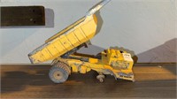 Metal toy dump truck (broken wheel)