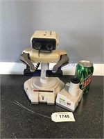 R O B robot
