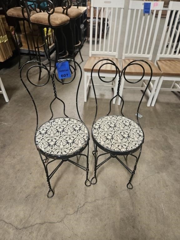 Set of 2 Wire Ice Cream Parlor Style Chairs