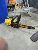 DeWalt 20v 12" chainsaw