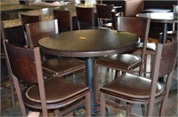 Tall Bar Table with 4 Bar Stools