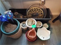 COLLECTION OF POTS, PLANTERS