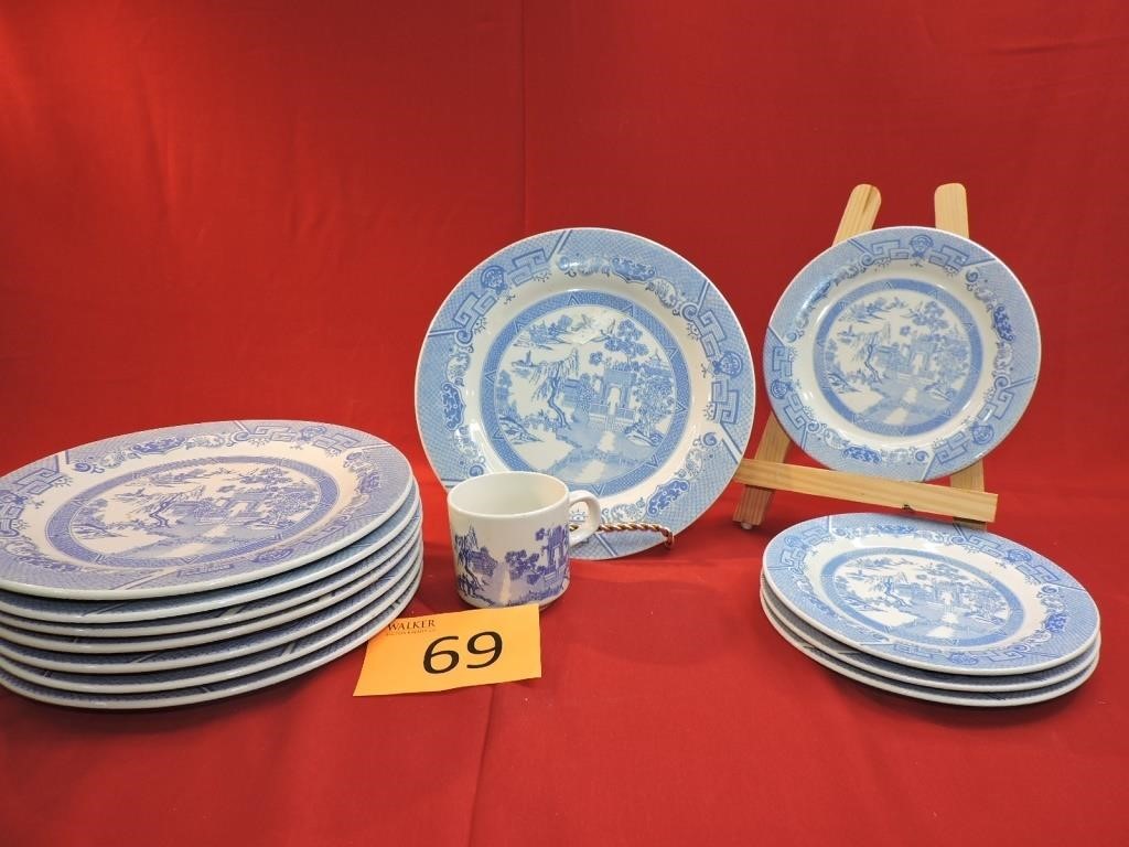 Vintage Churchill Like Plates & Cup