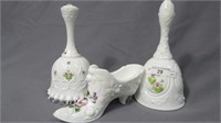 2 Fenton decorated bells and1 shoe